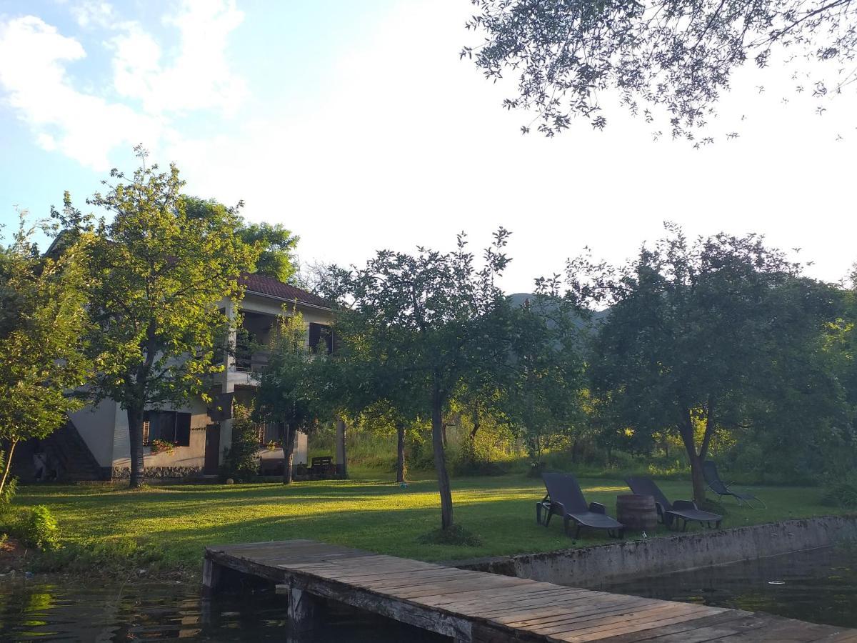 Konjic Lakeside Resort Экстерьер фото