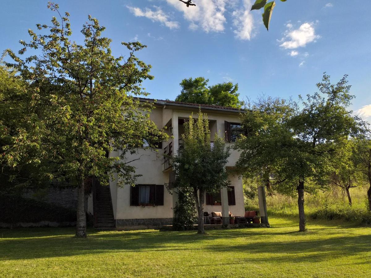 Konjic Lakeside Resort Экстерьер фото